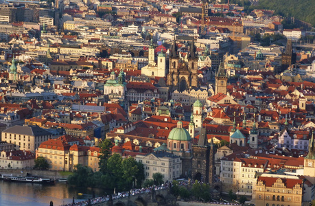 从 Petrin 塔，捷克共和国，布拉格的视图