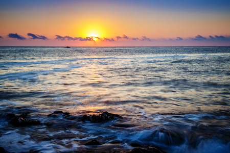 海景观日落