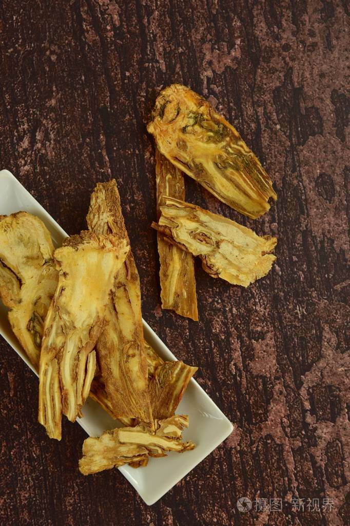 当归俗称东quai或雌人参是中国本土伞形科的草本植物