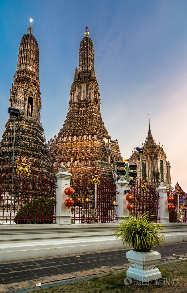 在曼谷或下的寺王庙照片-正版商用图片0erfr5-摄图新视界
