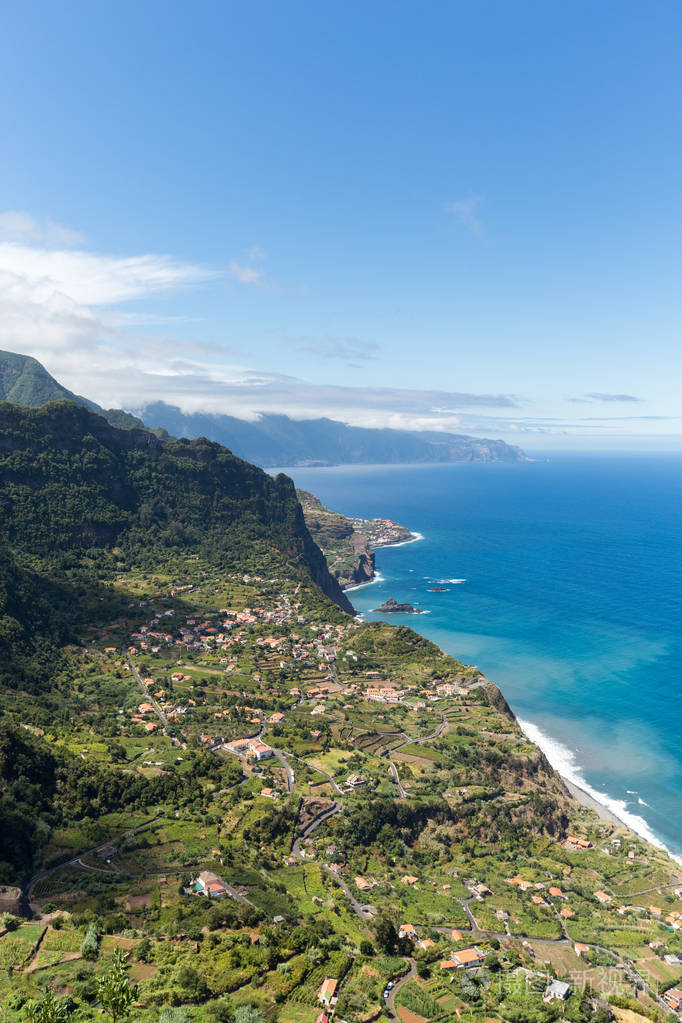 葡萄牙马德拉岛北海岸上空的观点