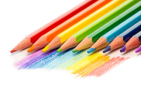 不同的彩色的铅笔