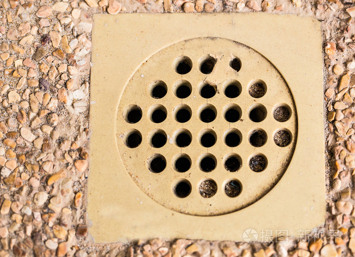 湿式户外瓷砖地板排水孔关闭