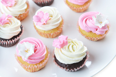 小甜甜的混合物图片