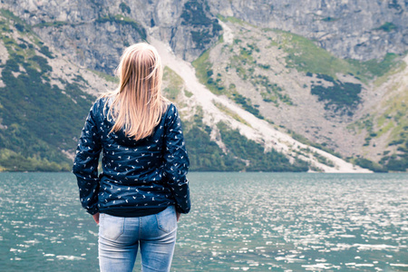 山下湖在格鲁吉亚图片
