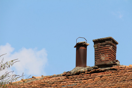 房子烟囱烟图片