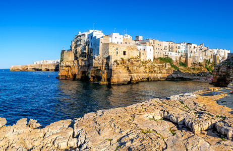 Polignano 一匹母马，Pulgia 意大利