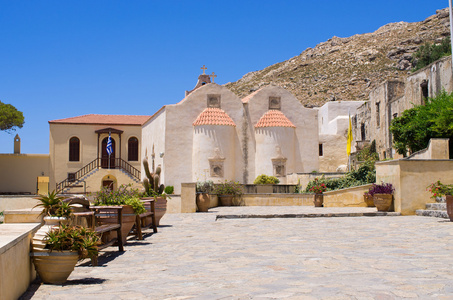 在希腊克里特岛上的监控 Preveli 修道院