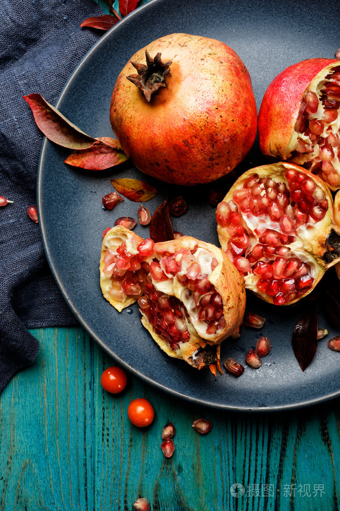 新鲜石榴照片-正版商用图片0eynhi-摄图新视界
