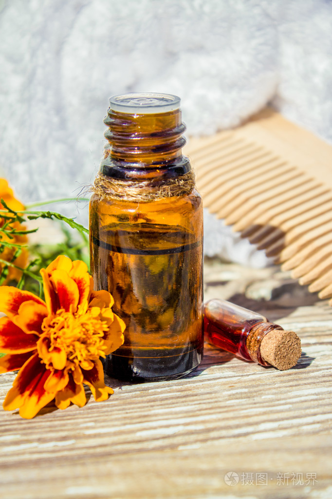 小瓶万寿菊精油
