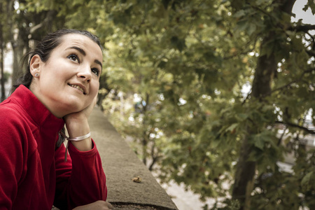 欢快的梦幻般的女人图片