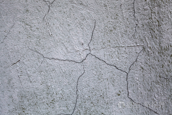 开裂的墙