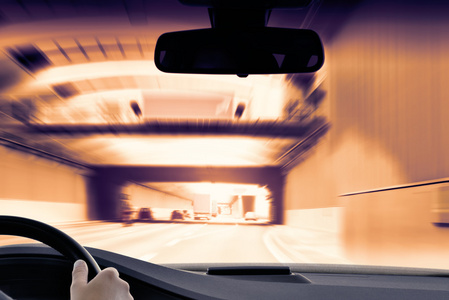 通勤交通   城市隧道