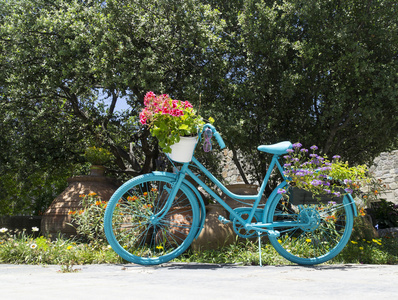 蓝色复古自行车图片
