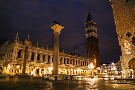 san 在威尼斯著名的圣马可广场