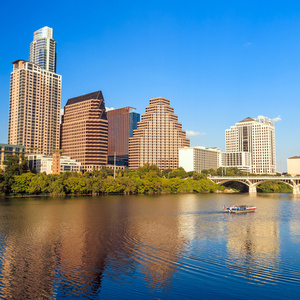 Austin，市中心的天际线的视图