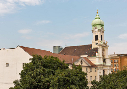 St. 伊丽莎白的教会和修道院在布拉迪斯拉发, 斯洛伐克