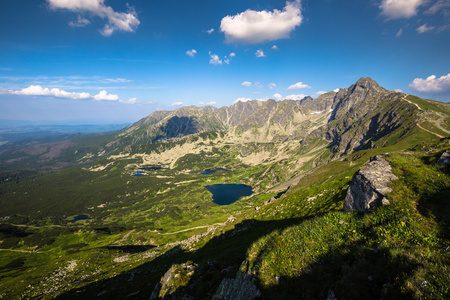 塔特拉山，波兰，视图到谷 Gasienicowa，Swinica 山区