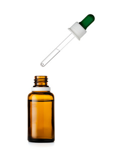 孤立的白色衬底上的草药医学或芳香疗法滴管瓶