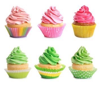 蛋糕衬板一套美味的彩色蛋糕照片