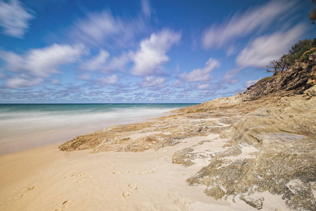 昆士兰斯特德布鲁克岛上的气缸海滩