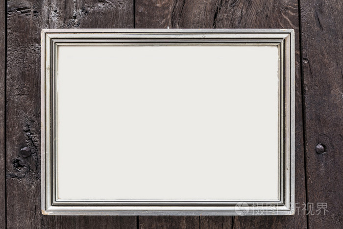 在空白的白色面板