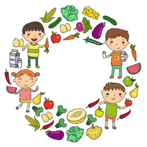 幼儿园托儿所的孩子们吃健康的食物男孩和女孩的水果和蔬菜.