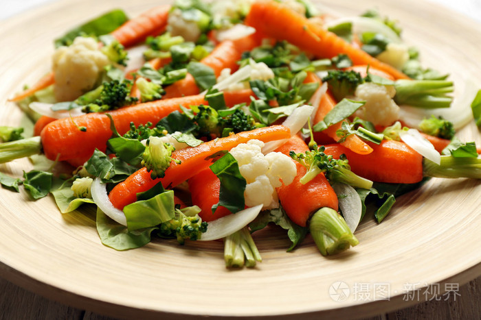 小胡萝卜新鲜沙拉