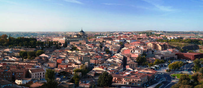 托莱多老城市，塔霍河，西班牙的全景