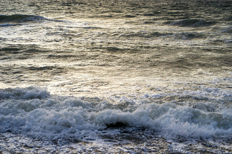 浪花浪花