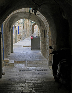 耶路撒冷老城狭窄的街道