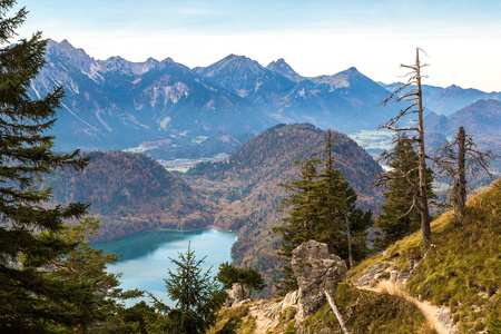 阿尔卑斯山和湖泊在德国