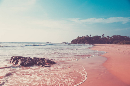 热带海滩。印度洋美丽的风景, 斯里兰卡