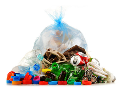 可回收的垃圾组成的玻璃 塑料 金属和纸张