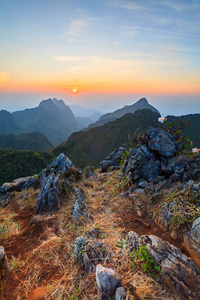 道楼清道高山日落图片