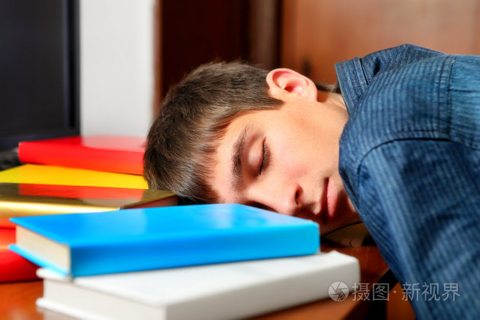 青少年睡眠与书