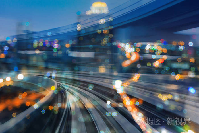 城市夜景模糊光双曝光运动列车轨道背景照片-正版商用图片0fcu4i-摄图
