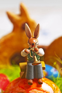 复活节兔子玩具特写照片