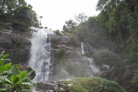 Wachirathan 瀑布 茵他侬 nat 最著名的瀑布