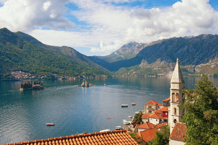 黑山。科托尔湾 小岛和 Perast 镇视图