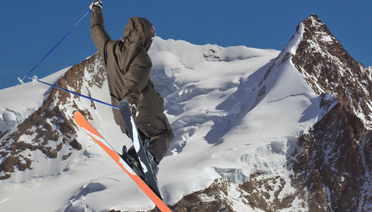 一个免费乘坐滑雪者图片