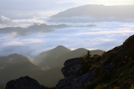 晚上山高原风景