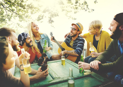 社交活动户外图片