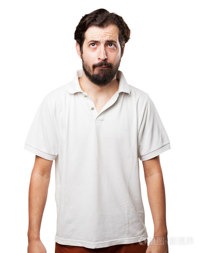 害怕的年轻人担心的姿势