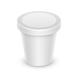 矢量白色空白食品塑料桶桶容器为甜点 酸奶 冰淇淋 酸奶油与标签为包设计模拟了密切了白色背景上的分离