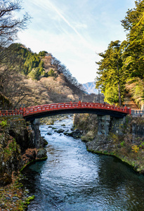 日本日航的 Shinkyo 桥