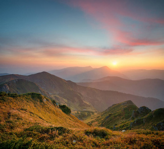 期间日落山