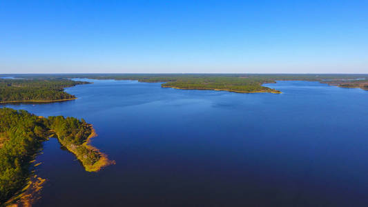 大小河湖, 位于阿拉巴马的依赖。城市的手机主要水源, 也是当地人的一个受欢迎的一天度假胜地