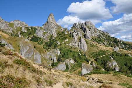 美丽的山 vista，沉积岩在喀尔巴阡