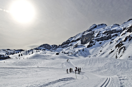 越野滑雪通行证在视听度假村在比利牛斯